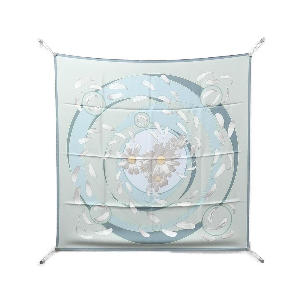Hermes AU GRE DU VENT Carre Scarf Muffler